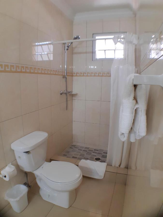 Baker'S Suites Simpson Bay Buitenkant foto