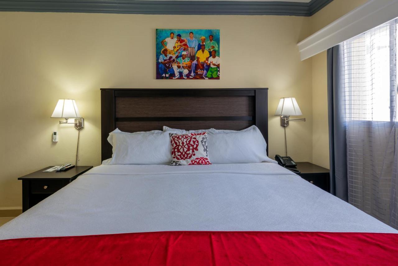Baker'S Suites Simpson Bay Buitenkant foto